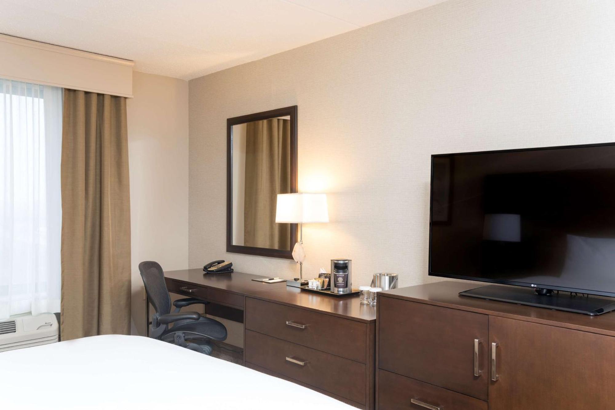 Hotel Doubletree By Hilton Pleasant Prairie Kenosha, Wi Exterior foto