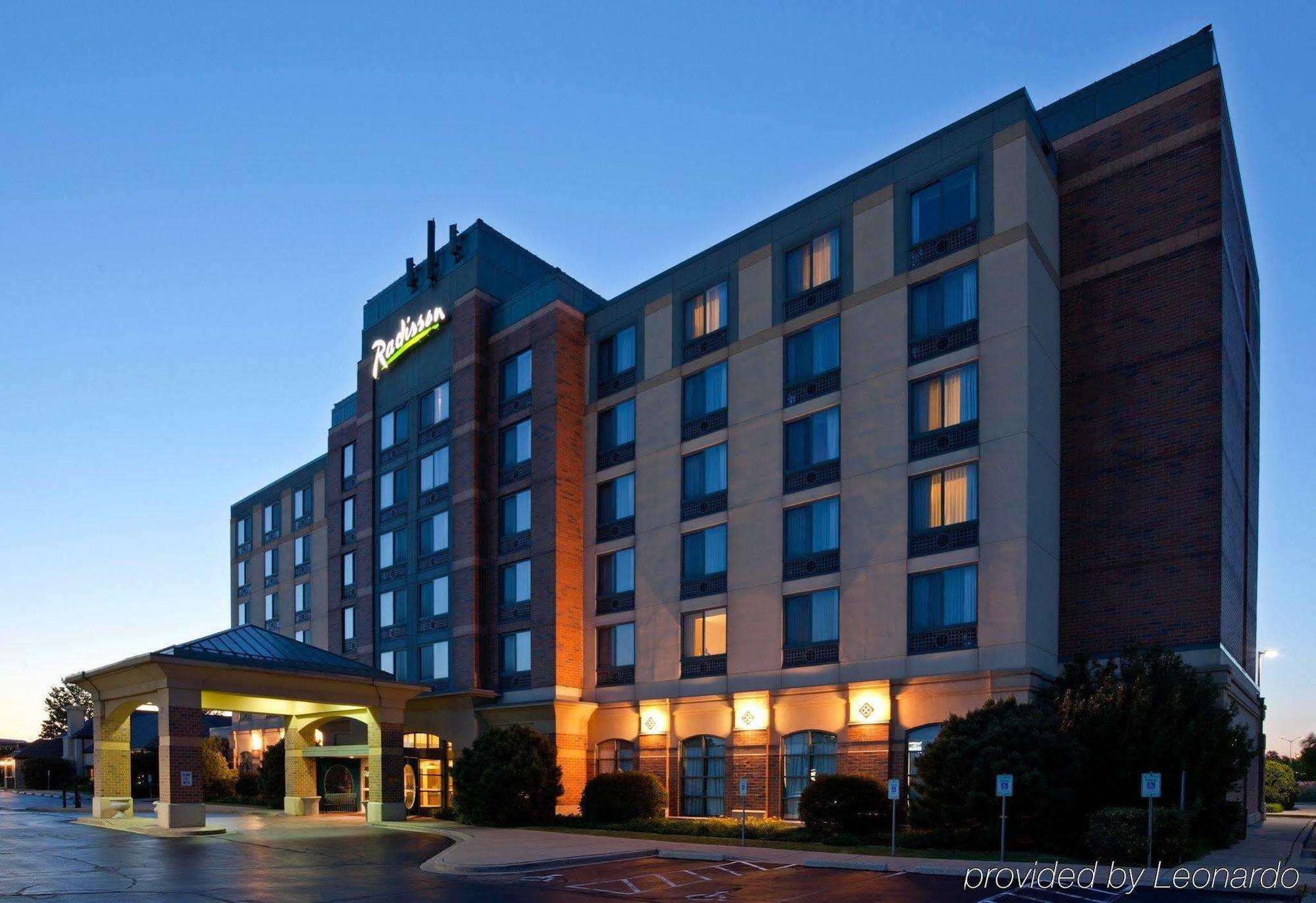 Hotel Doubletree By Hilton Pleasant Prairie Kenosha, Wi Exterior foto